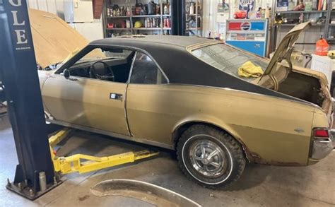 Estate Sale Find 1968 AMC Javelin SST Barn Finds