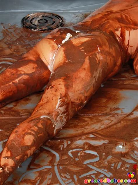 Blonde Mature With Big Tits Gets Wet And Messy 13 Pics XHamster