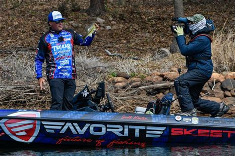 Catch Live Coverage Of The Bassmaster Elite At Okeechobee The Bass Cast