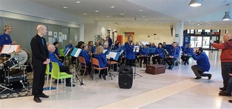 Applausi Per Il Concerto Della Filarmonica Giacomo Puccini Di Lucca All