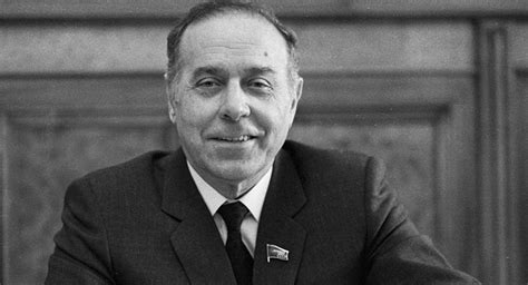 Azerbaijan celebarates 98th birthday anniversary of Heydar Aliyev – Aze.Media