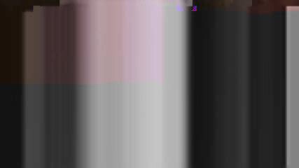 Jolie Blonde Recouverte De Sperme