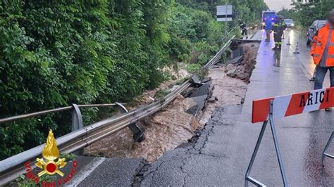 Maltempo Lombardia Raffica Di Interventi Dei Vigili Del Fuoco Il Saronno