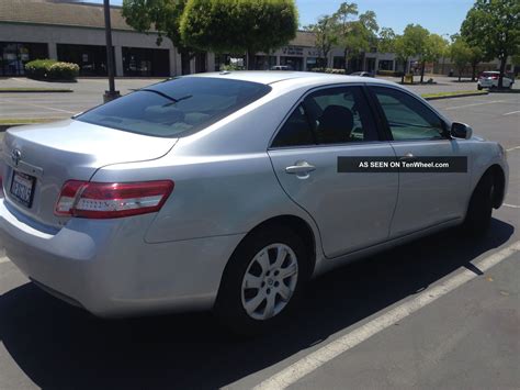 2011 Toyota Camry Le Sedan 2 5l