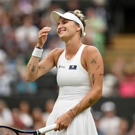 Wimbledon Marketa Vondrousova remporte la finale face à Ons Jabeur