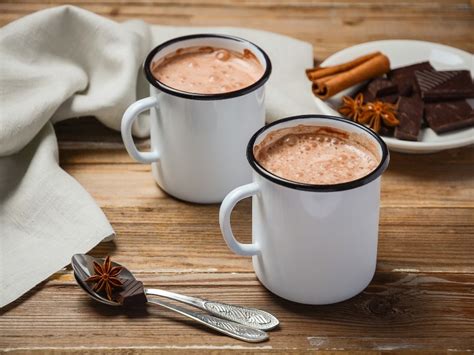 receta de chocolate caliente con licor de café