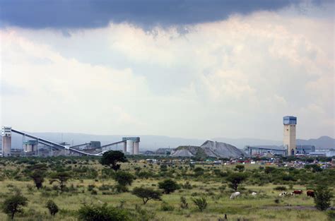 Worker shot dead near S Africa’s Lonmin mine | News | Al Jazeera