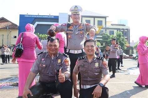 Kapolresta Bandar Lampung Pimpin Upacara Kenaikan Pangkat 47 Personel