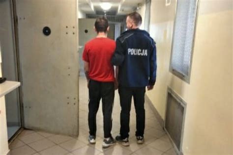 Rozb Jnicy Z Moszczenicy Wpadli W R Ce Policji Odpowiedz Za Pobicie I