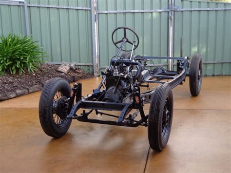 M8 Rolling Chassis 2 Morris Register