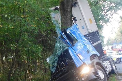 Bispingen Ni Schwerer Unfall Fordert Ein Todesopfer