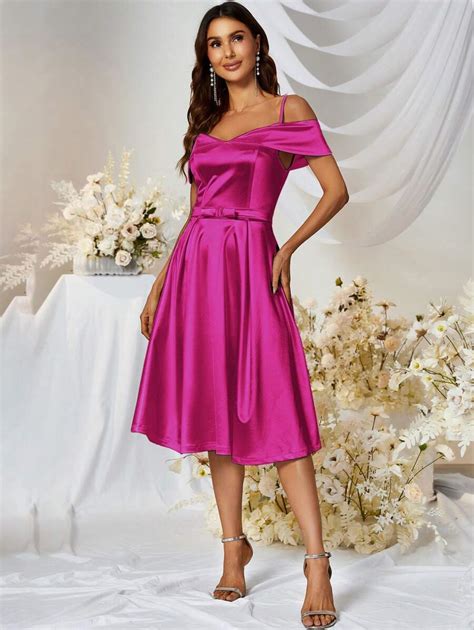 Muxxn Vintage S Cold Shoulder Satin A Line Bridesmaid Dress