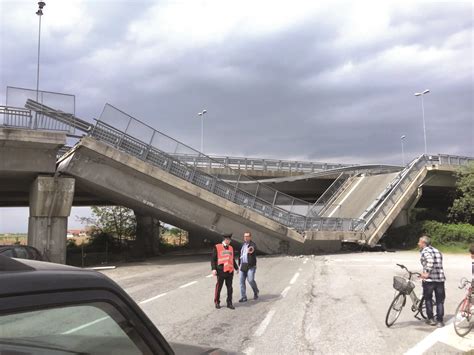 Il crollo del viadotto di Fossano Città Nuova Città Nuova