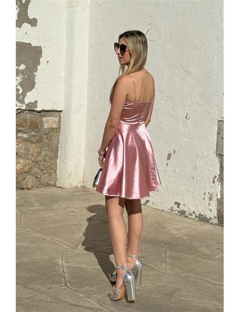 Vestido Corto Satinado Vuelo Rosa