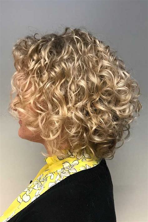 Variations Of Curly Bob Haircuts And Hairstyles To Try Today Thin