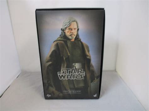 Hot Toys Mms Last Jedi Deluxe Luke Skywalker Crowemag Toys