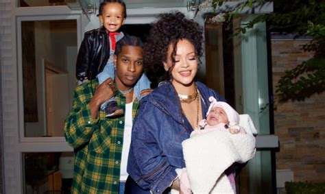 Rihanna Y A Ap Rocky Comparten Las Primeras Fotos De Su Segundo Hijo