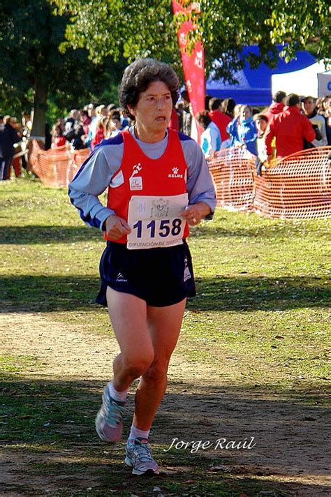 Atletismo Toledano Teresa Escobar C A San Ildefonso Medalla De