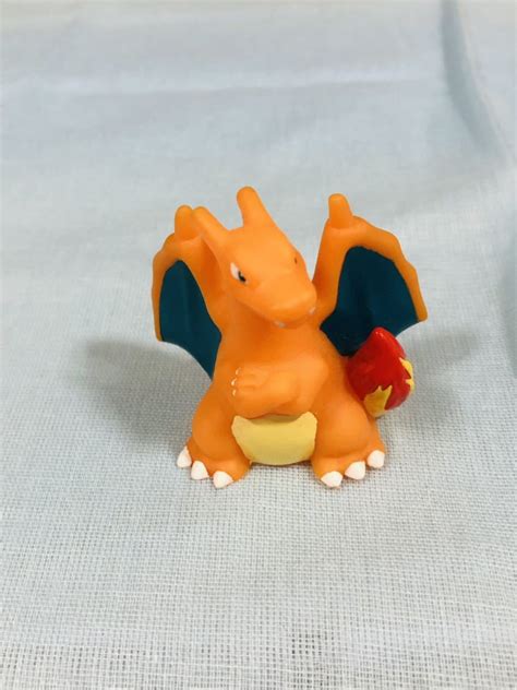 ヤフオク ポケモンキッズ 指人形 フィギュア リザードン