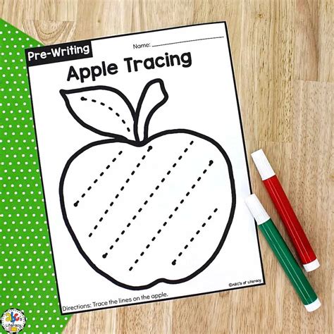 Apple Tracing Worksheets: Preschool Worksheets