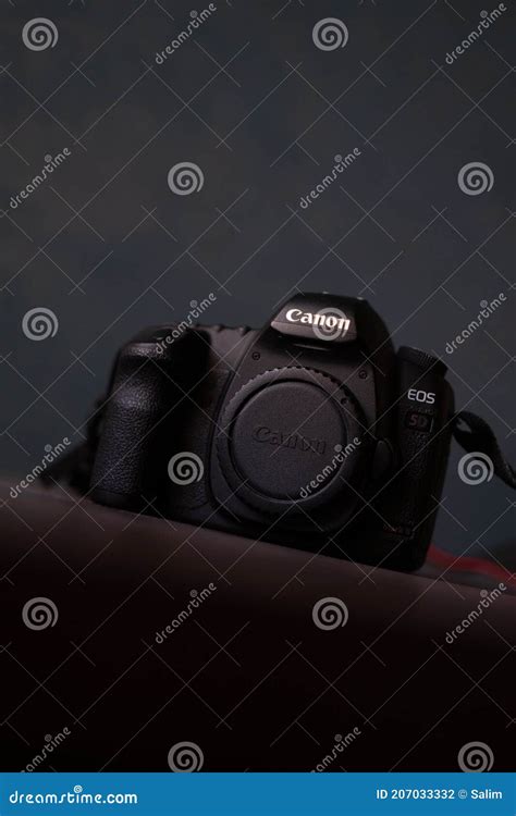 Canon EOS 5D Mark II Body Portrait Editorial Photography Image Of