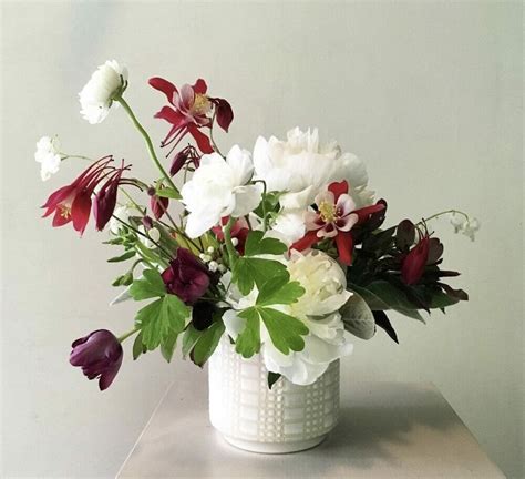 14 Best Florists for Flower Delivery in Toledo, OH - Petal Republic