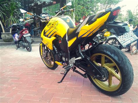 Byson Simpel Elegan Pajang Foto Yamaha Byson Fz Modification