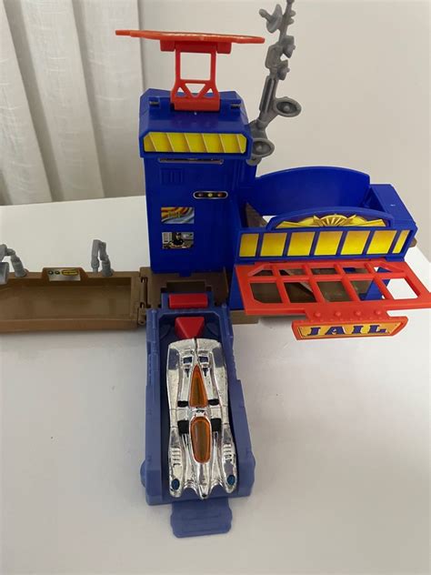 Mini Lava Jato Hot Wheels Carrinho de Bebê Hot Wheels Usado 91861270 enjoei