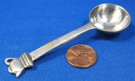 Tea Caddy Spoon Teapot Finial Silver Plate Vintage Tea Scoop 1950s