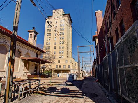 Temple Texas A Faded Downtown With Surprisingly Substantial