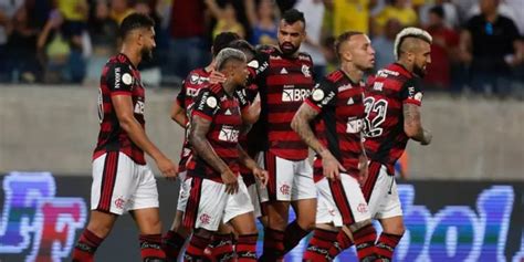 A Torcida Pediu Flamengo Mira Alto E Tenta Trazer Estrela