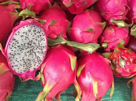 Pitahaya qué es esta super fruta y cuáles son sus beneficios para