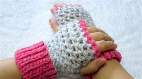 Crochet Easy And Simple Fingerless Gloves Tutorial Youtube