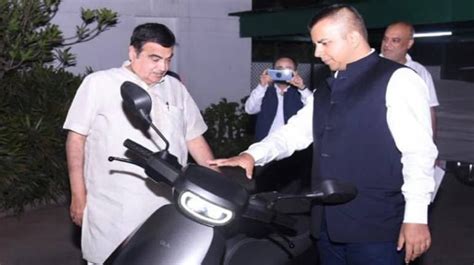 Ola Founder Bhavish Aggarwal Meets Transport Minister Nitin Gadkari