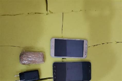 Drogas e celulares são encontrados dentro de colchões na Mata Grande