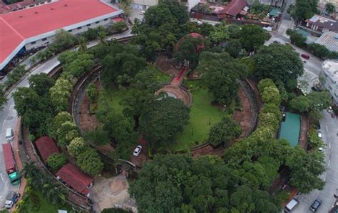 Paco Park - The Historical Cemetery - Philippinature