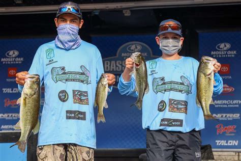 Junior Day 1 Weigh In Bassmaster