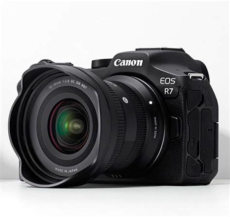 Canon abre por fin su bayoneta RF: Sigma y Tamron anuncian sus primeras ...