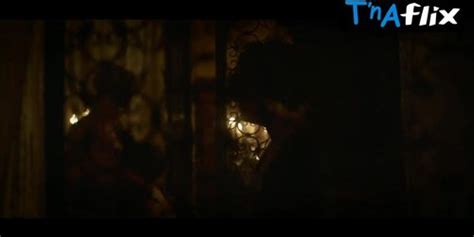 Ruth Becquart Lesbian Butt Scene In A Beautiful Imperfection Tnaflix