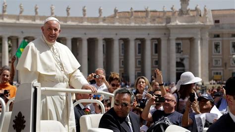 Papa Convoca A Encuentro Sobre Cristianos En Medio Oriente