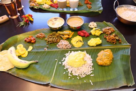 How To Make Sadya Or Kerala’s Flavorful Veggie Palette | Onam Sadya ...