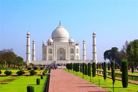 Private Taj Mahal And Agra Overnight Tour From Delhi