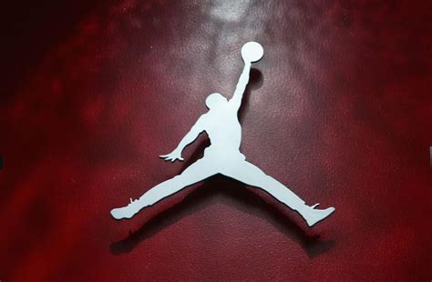 A Comprehensive List Of The Most Iconic Basketball Player Logos