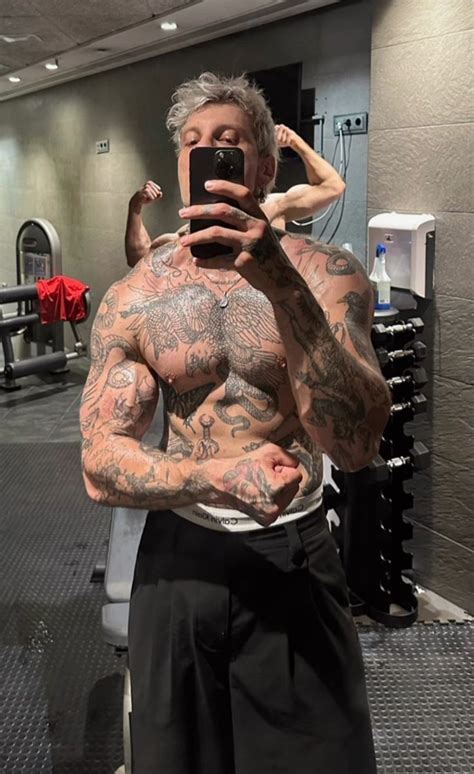 Misho Amoli B Ceps Fitness Gym Tatuajes Sin Camiseta Dara Kpop Scott