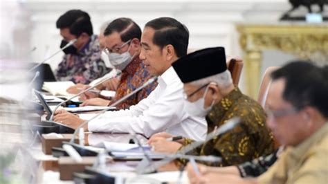 Jokowi Bahas Program Makan Siang Gratis Prabowo Gibran Dalam Sidang Kabinet