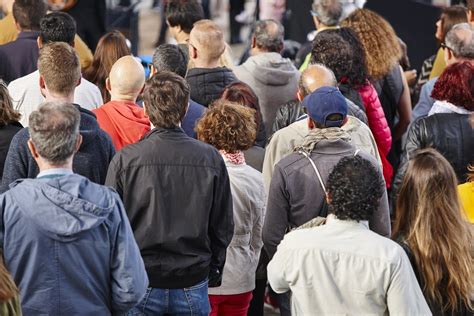 Quante Persone Ci Sono Nel Mondo Circa 7 8 Miliardi Ma La Crescita