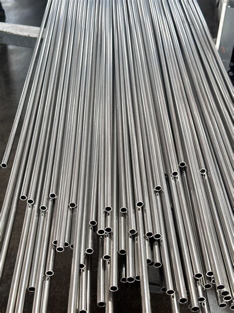 Cold Rolled Precision Steel Pipe Large And Small Caliber Seamless