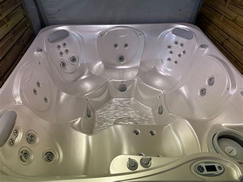 Pre Owned Hot Tubs Hunsbury Hot Tubs