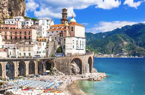 amore   amalfi coast visiting  sorrentine peninsula porthole