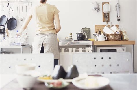 7 Bad Cooking Habits You Seriously Need To Break